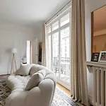 Apartamento Prestigious 2br - Sleeps 7 - Eiffel Tower