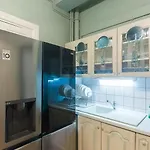 Prestigious 2br - Sleeps 7 - Eiffel Tower
