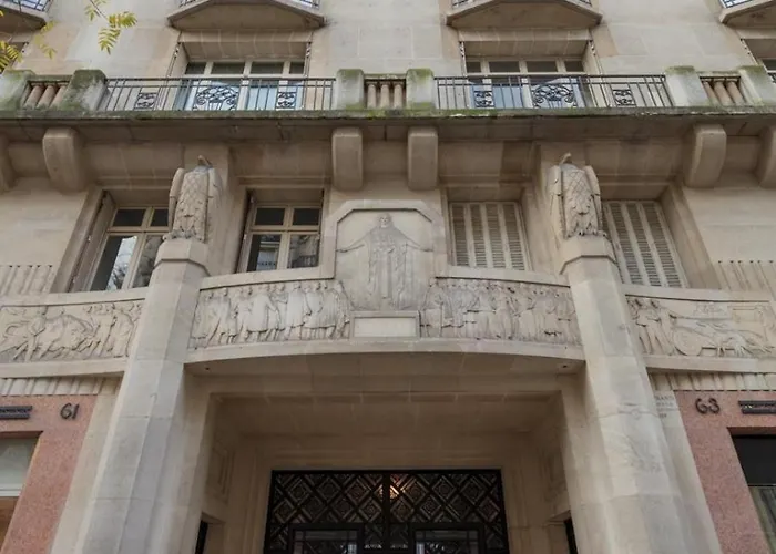 2br - Sleep 7 - Trocadero Area - Modern&spacious *