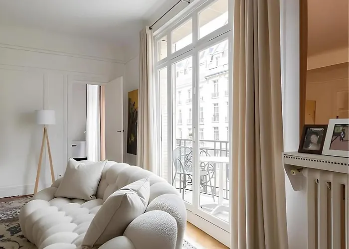 Apartamento 2br - Sleep 7 - Trocadero Area - Modern&spacious