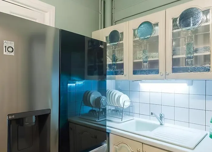2br - Sleep 7 - Trocadero Area - Modern&spacious